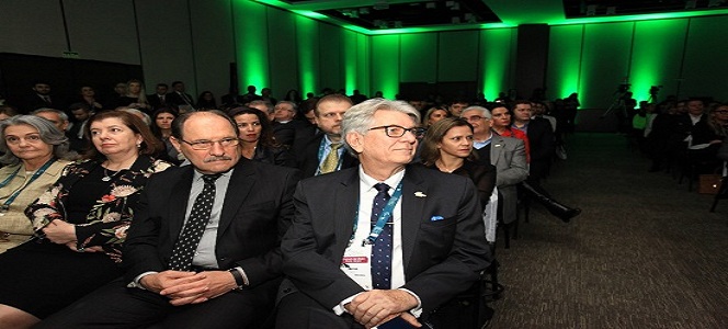 Presidente do CRA-RS participa da abertura da 5ª edição da Feira Brasileira do Varejo Presidente do CRA-RS participa da abertura da 5ª edição da Feira Brasileira do Varejo